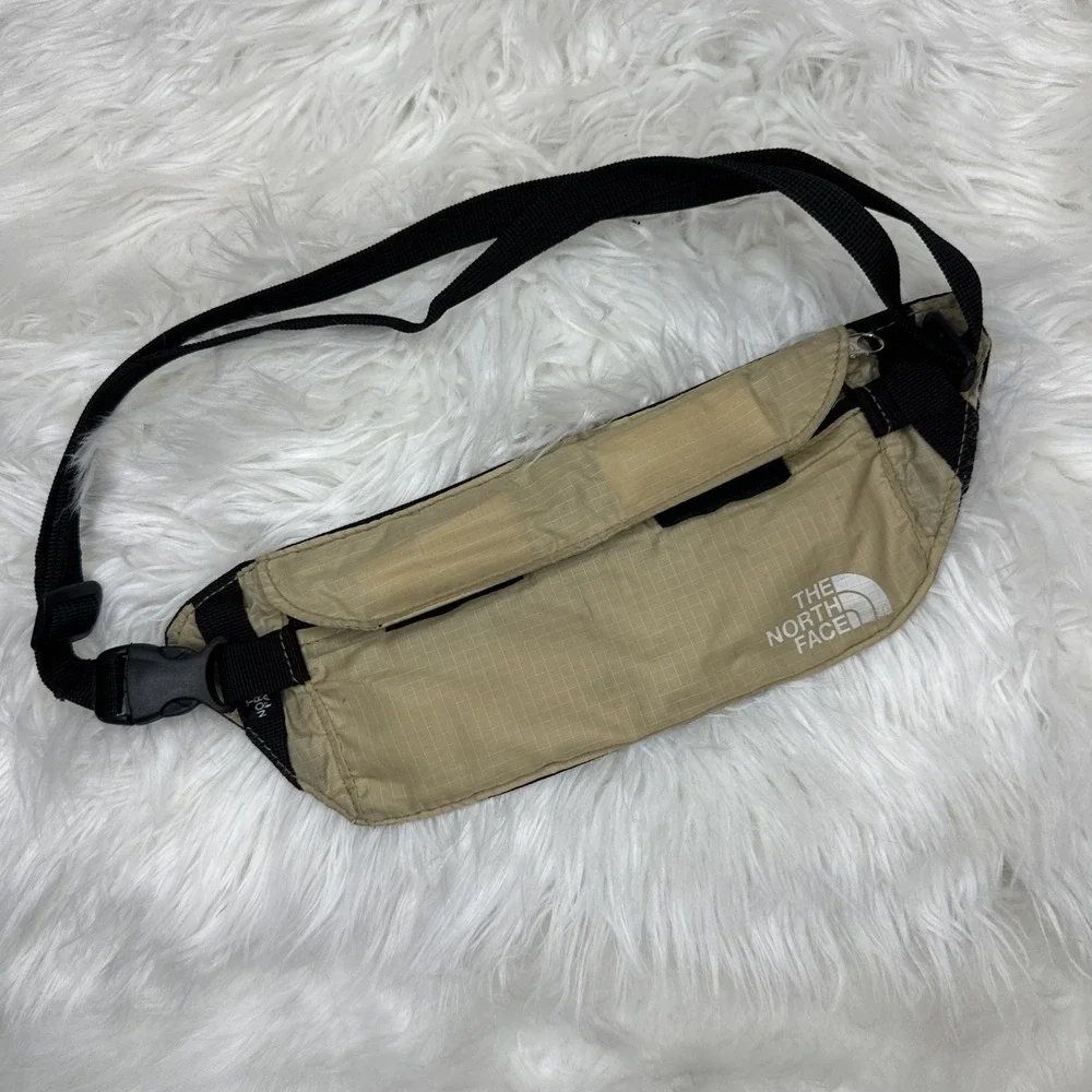 $23 🌙 The North Face‎ Sunriser Run Bag Belt Khaki Tan